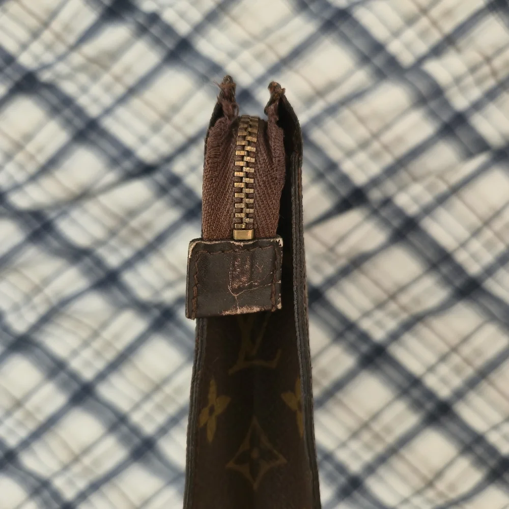 Louis Vuitton vintage toiletry